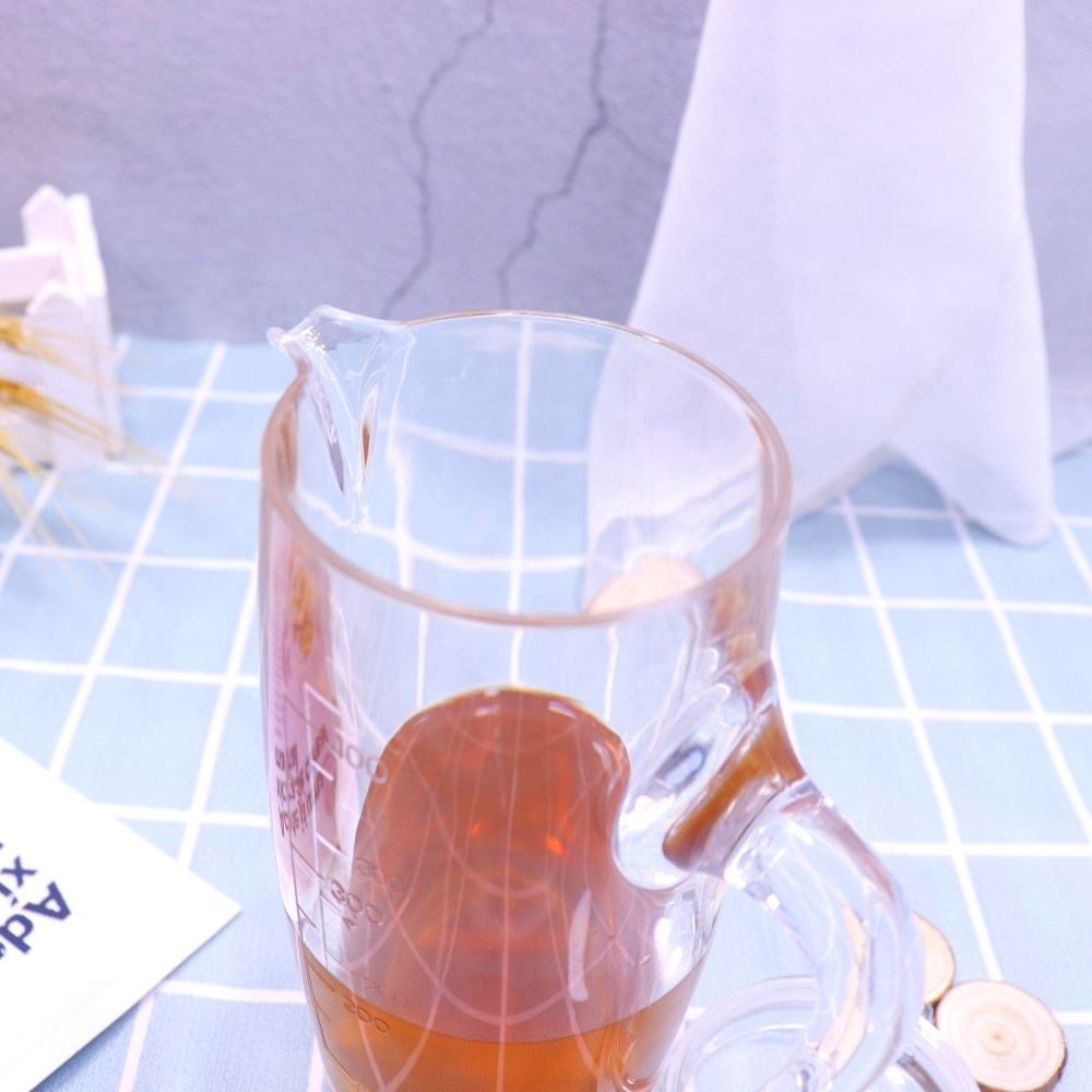 Acrylic Oil Dispenser Bottle with Lid Kitchen Oil Pouring Jug 450ml