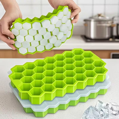 Honeycomb Silicone Ice Cube Tray with Lid