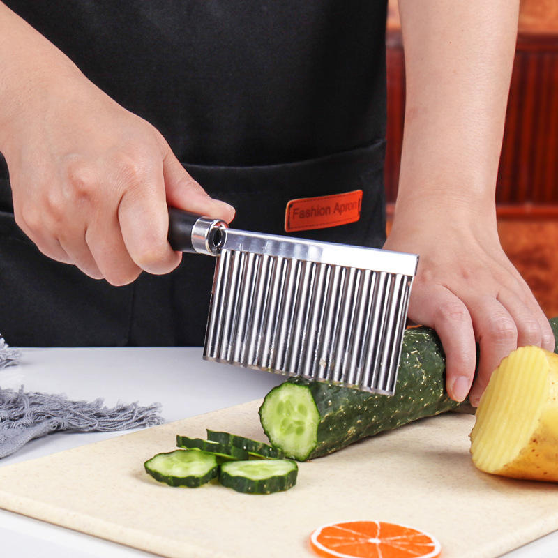 Stainless Steel Crinkle Cutter, Wave Blade Potato & Vegetable Slicer